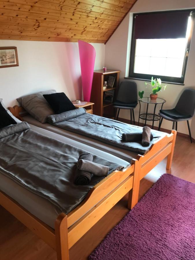 Balaton Garden Apartment บาลาตองโยรอค ภายนอก รูปภาพ