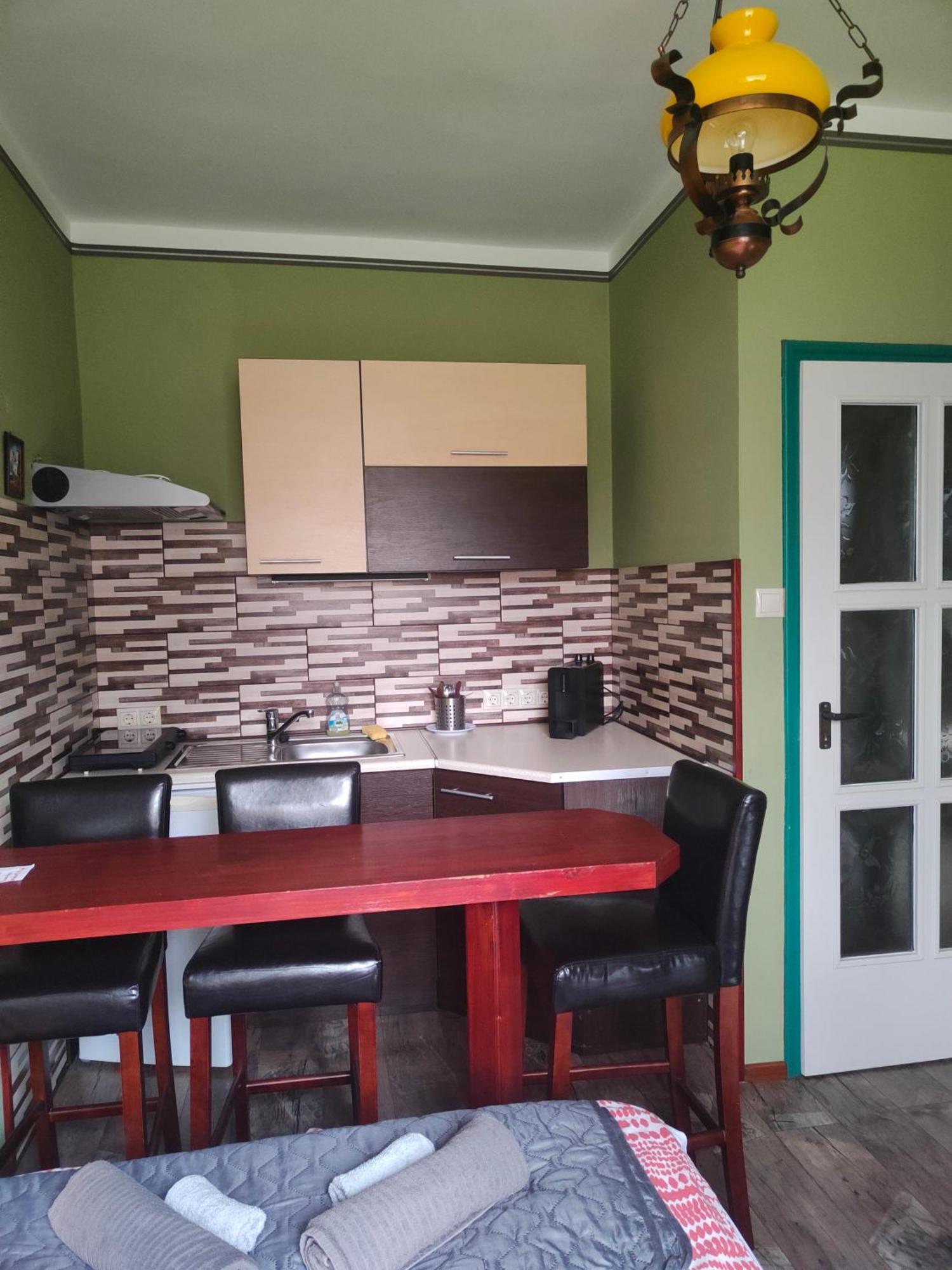 Balaton Garden Apartment บาลาตองโยรอค ภายนอก รูปภาพ