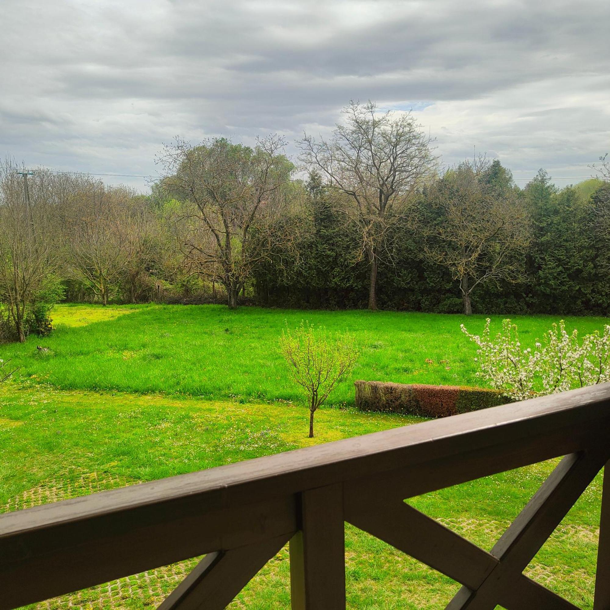 Balaton Garden Apartment บาลาตองโยรอค ภายนอก รูปภาพ