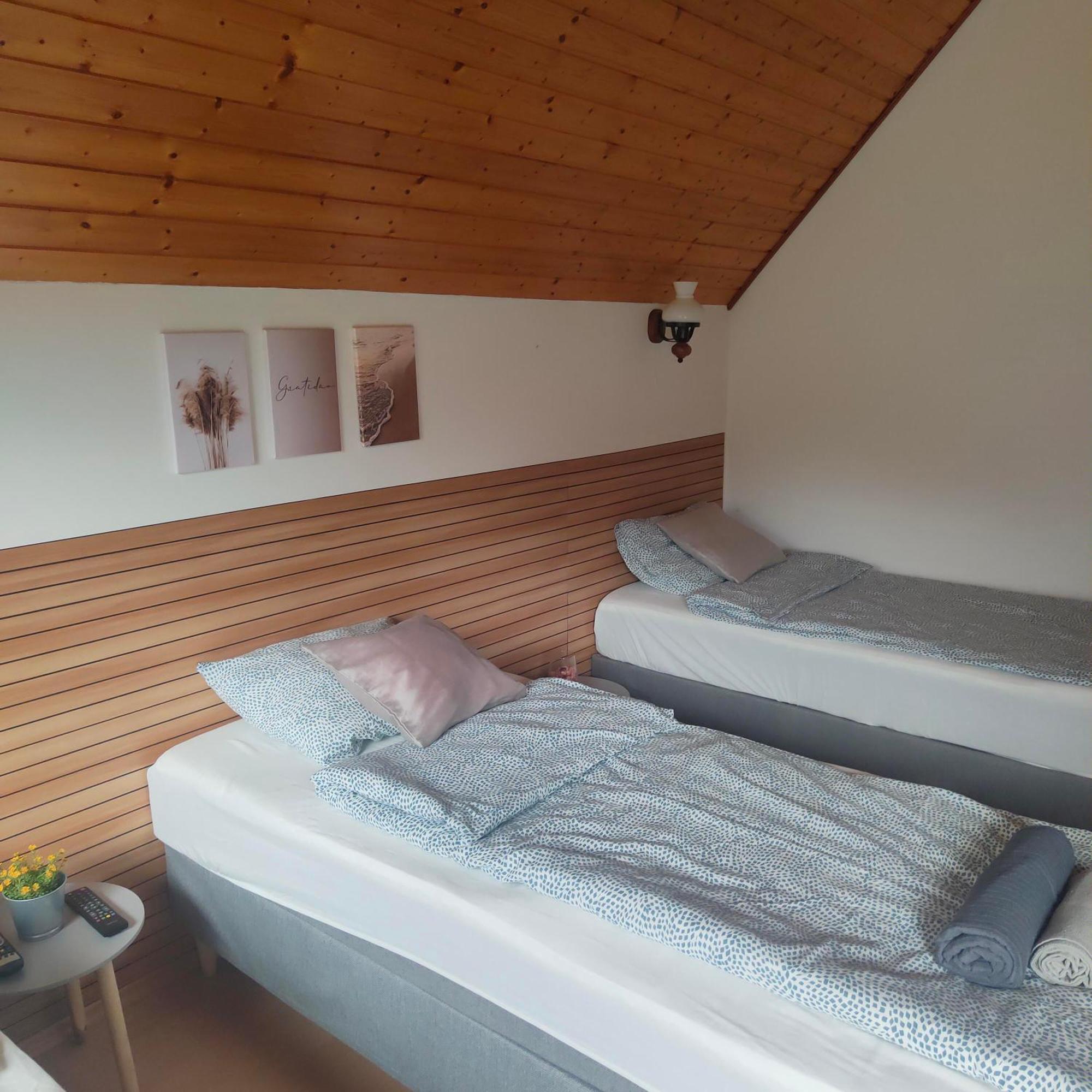 Balaton Garden Apartment บาลาตองโยรอค ภายนอก รูปภาพ