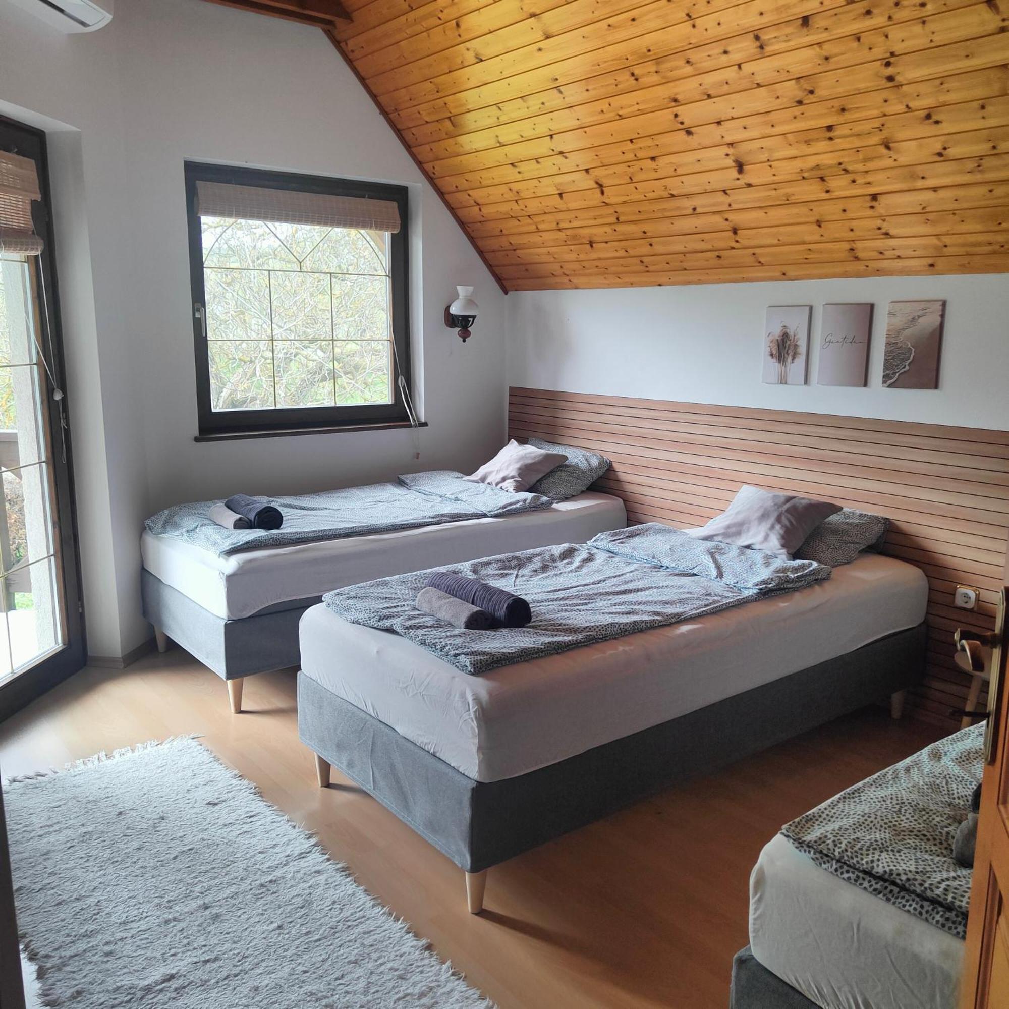 Balaton Garden Apartment บาลาตองโยรอค ภายนอก รูปภาพ